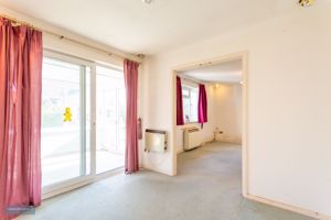 Dining Room- click for photo gallery